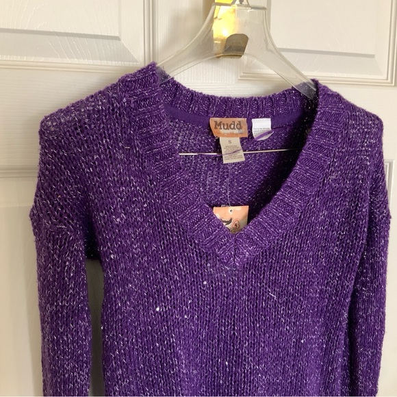 VINTAGE CABLE KNIT SWEATER. - Picture 2 of 12